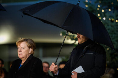 Bce,il bazooka abbatte lo spread a 191. Germania, fiducia ko. Borse giù