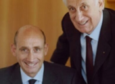 Il costruttore che ha chiuso subito tutto: “Impossibile mantenere distanze”