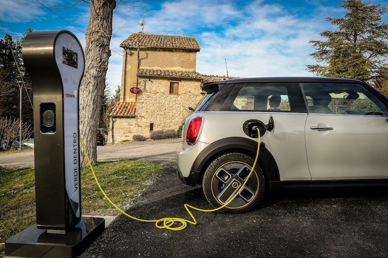 Nuova Mini Full electric, il divertimento di guida è assicurato