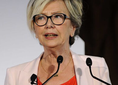 Confesercenti, la metà delle imprese non aprirà più. Servono nuove misure