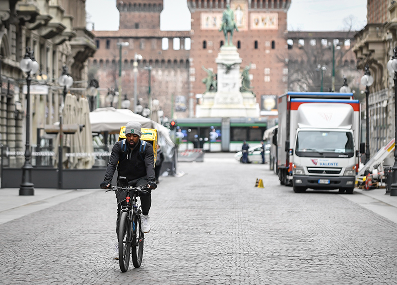 Coronavirus, Fipe: “Il food delivery è ancora consentito, restate a casa” Coronavirus, Fipe: “Il food delivery è ancora consentito, restate a casa”