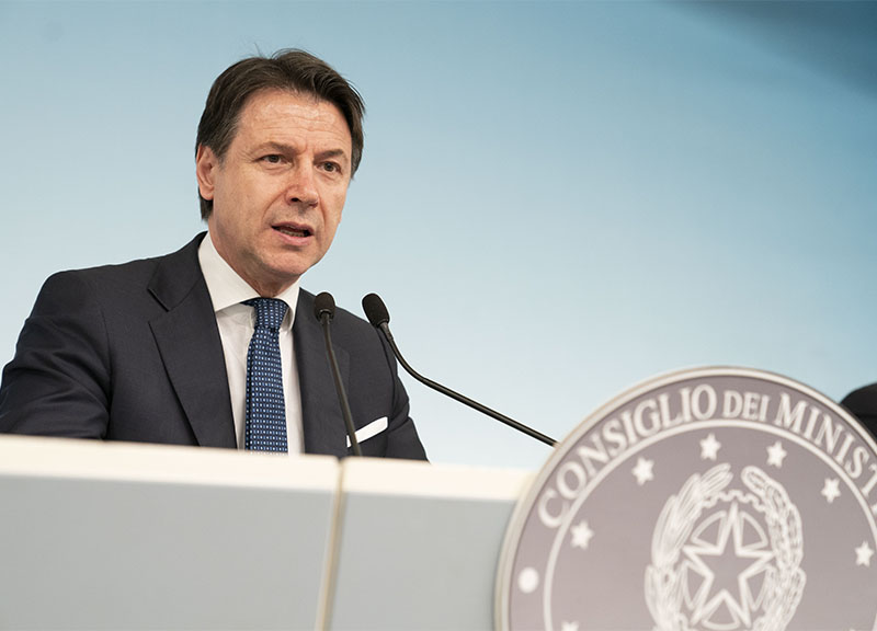 Coronavirus, la polemica politica inizia a viaggiare sotto traccia Coronavirus, la polemica politica inizia a viaggiare sotto traccia