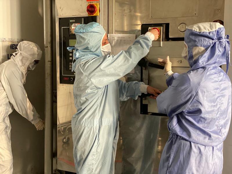 Coronavirus, “Cuciamo mascherine 12 ore al giorno. Attenti a quelle fai da te” Coronavirus, “Cuciamo mascherine 12 ore al giorno. Attenti a quelle fai da te”