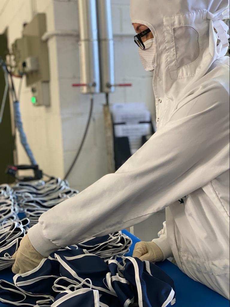 Coronavirus, “Cuciamo mascherine 12 ore al giorno. Attenti a quelle fai da te” Coronavirus, “Cuciamo mascherine 12 ore al giorno. Attenti a quelle fai da te”