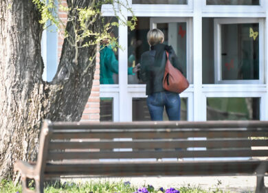 Coronavirus, 26 anziani condannati a morte nella casa di riposo “lager”