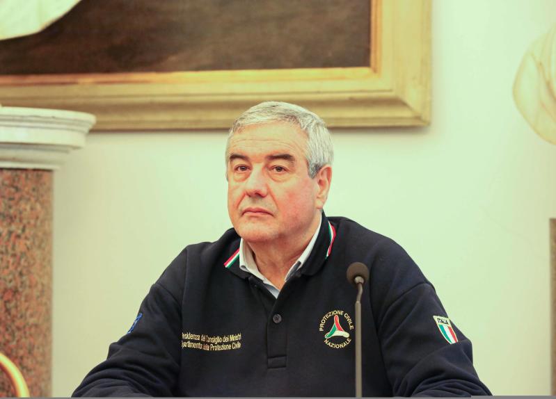 Coronavirus, Borrelli è negativo al test: resta l’influenza. Lavorerà da casa Coronavirus, Borrelli è negativo al test: resta l’influenza. Lavorerà da casa