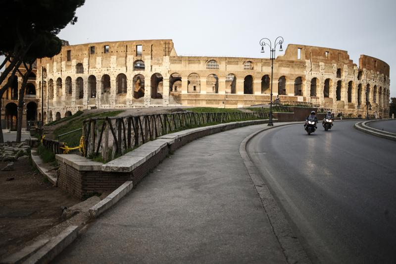 Covid, colpo finale alla cultura: lavoratori licenziati o senza stipendio Covid, colpo finale alla cultura: lavoratori licenziati o senza stipendio