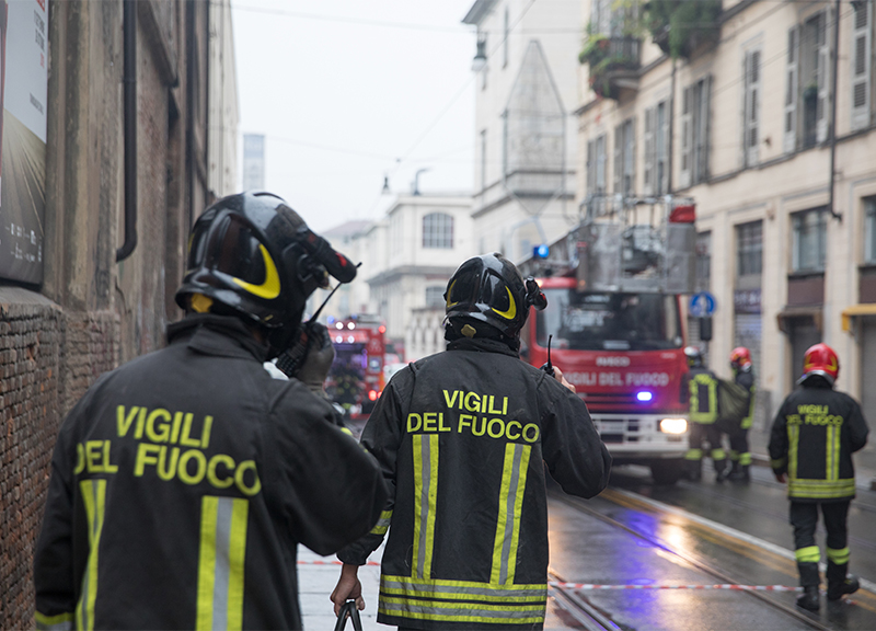 Palazzo di Giustizia a fuoco. Ufficio gip non esiste più Palazzo di Giustizia a fuoco. Ufficio gip non esiste più