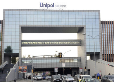 Assicurazioni, bloccati i dividendi. Un “tesoretto” di quasi 2 miliardi