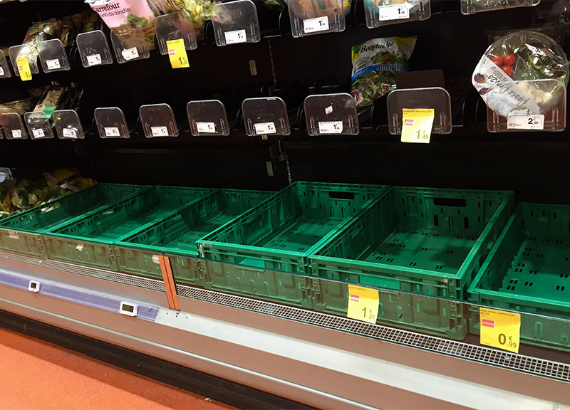 Coronavirus,supermercati al collasso:”Mancano frutta, verdura e carni bianche” Coronavirus,supermercati al collasso:”Mancano frutta, verdura e carni bianche”