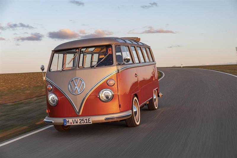 Volkswagen e-Bully, l’icona degli anni 60 diventa elettrico Volkswagen e-Bully, l’icona degli anni 60 diventa elettrico