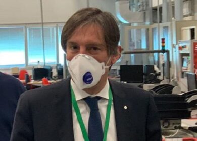 Coronavirus, Sala: “Scaricate app AllertaLOM per creare la mappa del contagio”