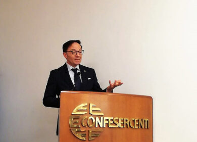 Confesercenti, aziende in mano alla camorra se lo Stato non interviene subito