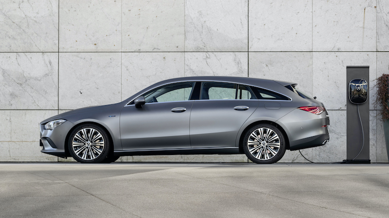Mercedes si conferma leader nel settore elettrico tra i costruttori premium Mercedes si conferma leader nel settore elettrico tra i costruttori premium