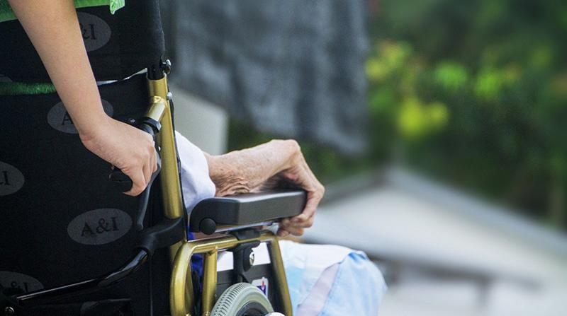 “Dovete tutelare gli anziani”. Rsa rifiutano i malati di Covid dagli ospedali “Dovete tutelare gli anziani”. Rsa rifiutano i malati di Covid dagli ospedali