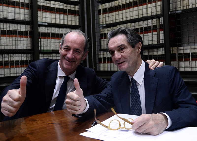 Coronavirus, strategie social vincenti di Zaia-De Luca. Fontana, luci e ombre Coronavirus, strategie social vincenti di Zaia-De Luca. Fontana, luci e ombre
