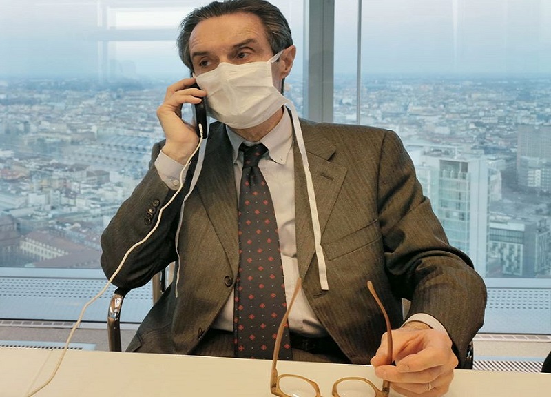 Coronavirus, Lombardia: obbligatorio coprire naso e bocca. Nuova ordinanza Coronavirus, Lombardia: obbligatorio coprire naso e bocca. Nuova ordinanza