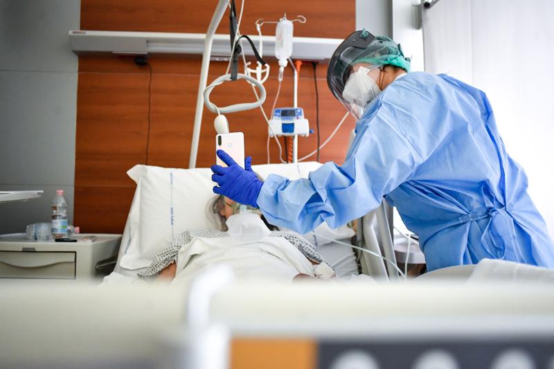 Emergenza Coronavirus: Etjca assume medici, OSS e tecnici in tutta Italia Emergenza Coronavirus: Etjca assume medici, OSS e tecnici in tutta Italia