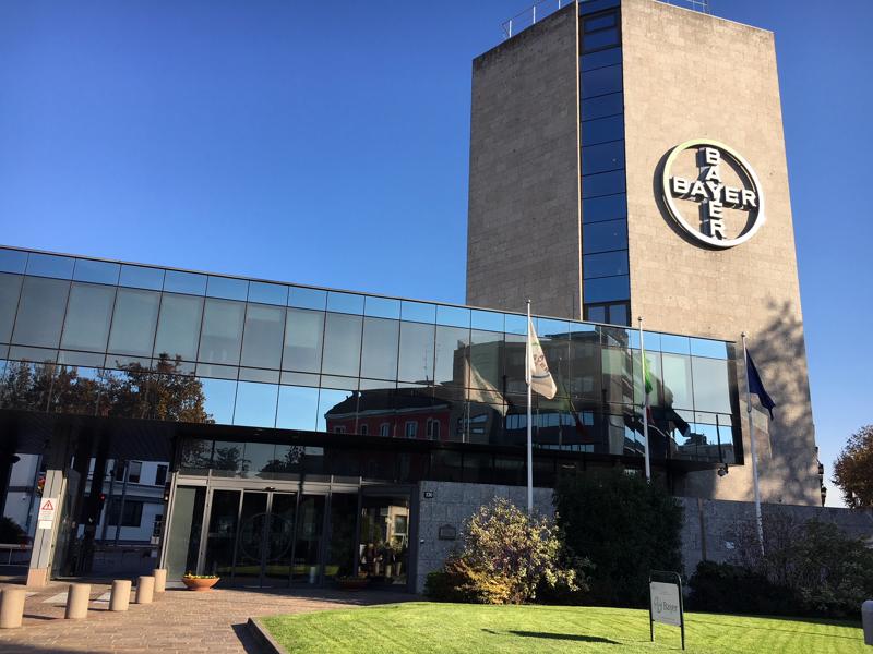 Bayer: con Rivaroxaban meno rischi di tromboembolismo in chirurgia ortopedica Bayer: con Rivaroxaban meno rischi di tromboembolismo in chirurgia ortopedica