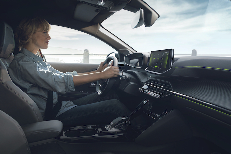 Peugeot i-COCKPIT® 3D: l’evoluzione del concetto di guida Peugeot i-COCKPIT® 3D: l’evoluzione del concetto di guida