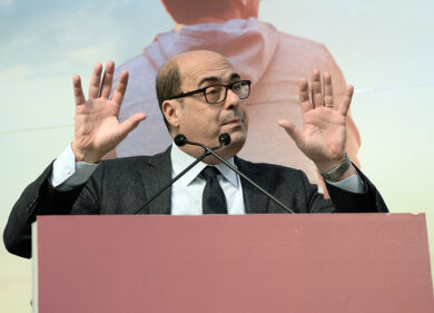 Coronavirus, mascherine e tutela ambiente: alla Regione Lazio si apre la crisi