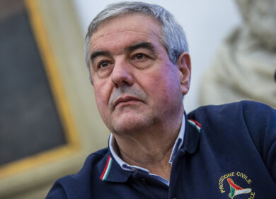 Milano, Angelo Borrelli snobba la Regione e partecipa alla riunione Anci