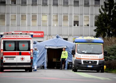 Coronavirus, vivi e morti a contatto. “Diffusione dal 15 febbraio”. Il dossier