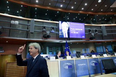 Eurogruppo, De Romanis: “Per l’Italia strumenti da 100 miliardi”