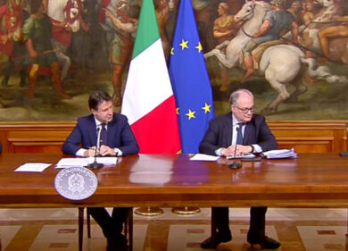 Mes, Conte:”Da Salvini e Meloni menzogne. Così indeboliscono l’Italia nell’Ue”