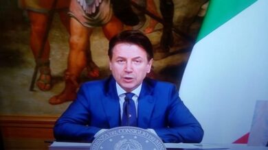 Conte, trema il governo: il Pd vuole il Mes. Mattarella preoccupato