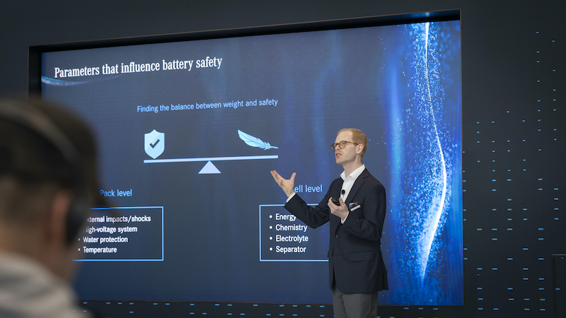Mercedes: le batterie elemento chiave per il futuro della mobilità elettrica Mercedes: le batterie elemento chiave per il futuro della mobilità elettrica