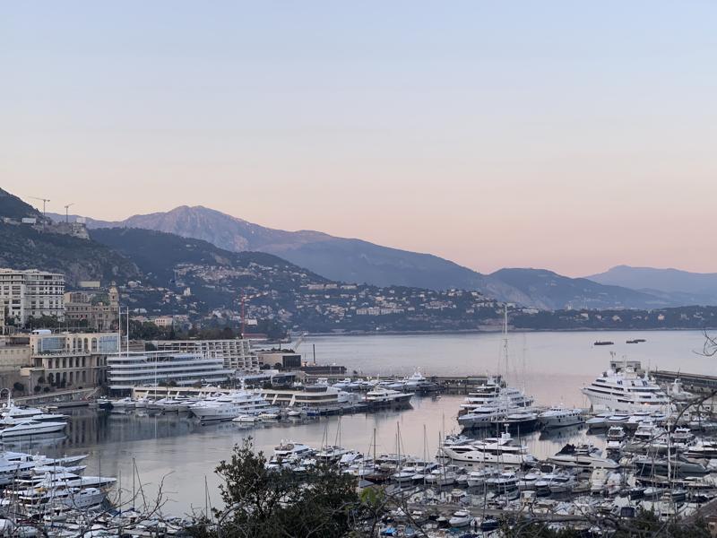Coronavirus: il Principato di Monaco eroga gli aiuti e proroga il contenimento