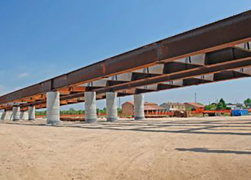 Campania, De Luca potrebbe riaprire a maggio i cantieri edili ma non tutti Campania, De Luca potrebbe riaprire a maggio i cantieri edili ma non tutti