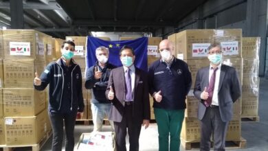 Coronavirus, arrivate a Fiumicino 500 mila mascherine donate da Taiwan