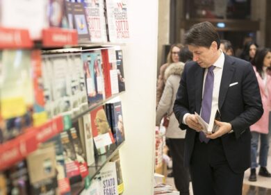 Coronavirus, librerie sì, librerie no: librai milanesi divisi