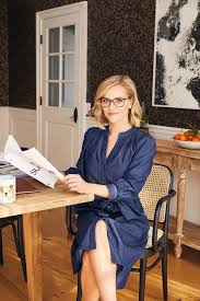 Coronavirus: Draper James promette abiti in regalo ma non li ha