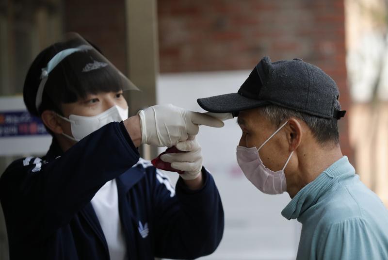 Elezioni Corea del Sud, messaggio da Seul ai leader mondiali: vinci solo se batti il virus