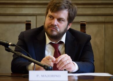 Majorino: “Commissariamento è per amore della Lombardia”