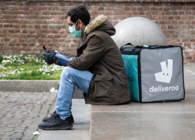 Coronavirus Roma, finti rider in azione: l’ultima follia per evitare controlli