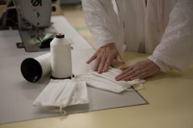 Coronavirus, Natuzzi risponde all’emergenza, avvia la produzione di mascherine