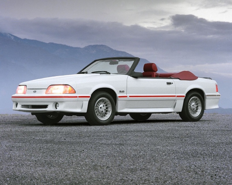 Ford: buon compleanno Mustang Ford: buon compleanno Mustang