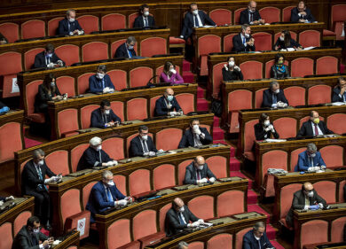 Governo, così Conte non regge: parole clamorose