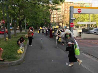 Coronavirus, addio al nubilato… al supermercato. FOTO