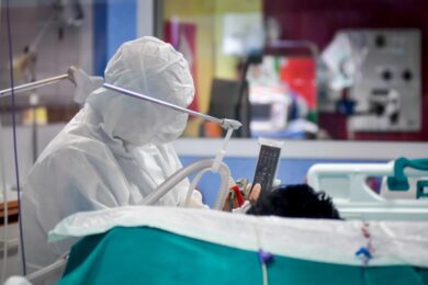 COVID-19 e deontologia, gli infermieri: “Non siamo eroi, ma professionisti”