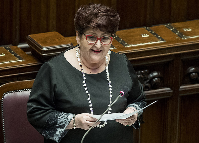 Mes, la ministra Teresa Bellanova: “Alla sanità italiana servono quei soldi” Mes, la ministra Teresa Bellanova: “Alla sanità italiana servono quei soldi”