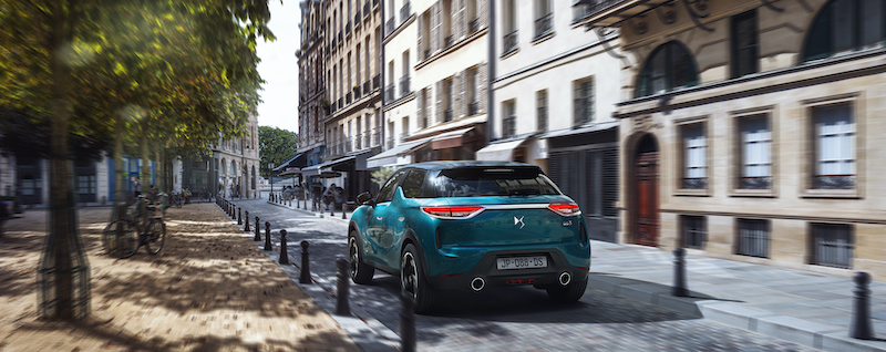 DS 3 CROSSBACK:  stile scultoreo per il SUV francese