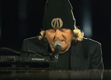 Zucchero ‘Canta la vita’, l’inedito nato con Bono Vox. Video