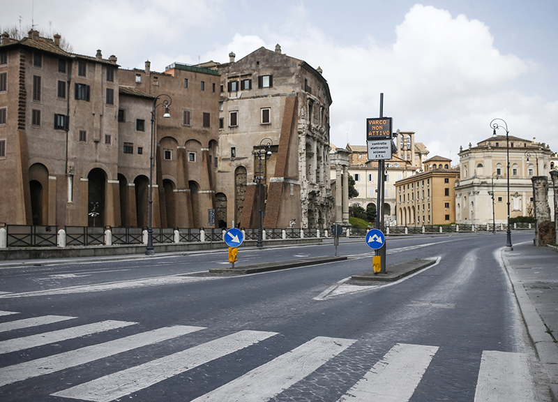 Coronavirus e Fase 2: “Roma, paralisi del traffico e inquinamento alle stelle” Coronavirus e Fase 2: “Roma, paralisi del traffico e inquinamento alle stelle”