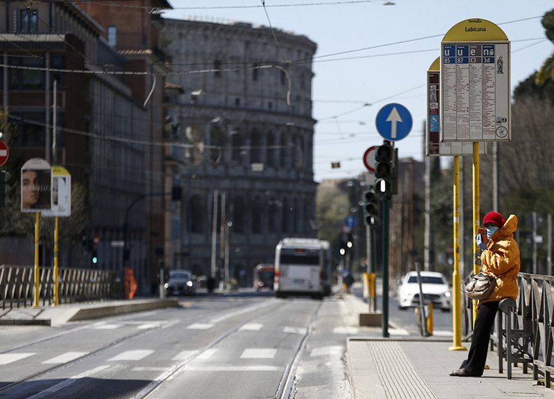 Coronavirus e Fase 2: “Roma, paralisi del traffico e inquinamento alle stelle” Coronavirus e Fase 2: “Roma, paralisi del traffico e inquinamento alle stelle”