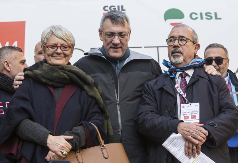 I sindacati? Sempre più marginali. La ripartenza in mano alle imprese I sindacati? Sempre più marginali. La ripartenza in mano alle imprese